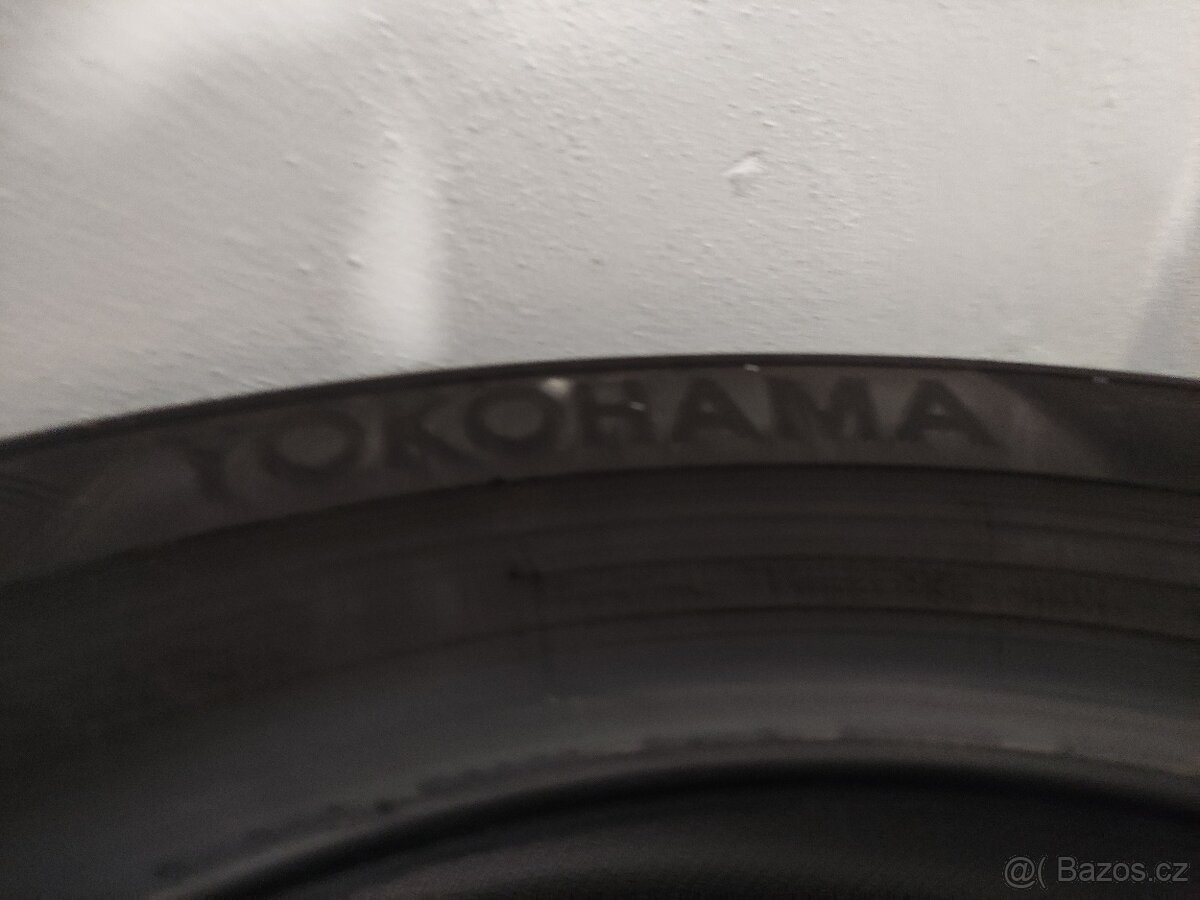 Prodám sadu pneu - 2