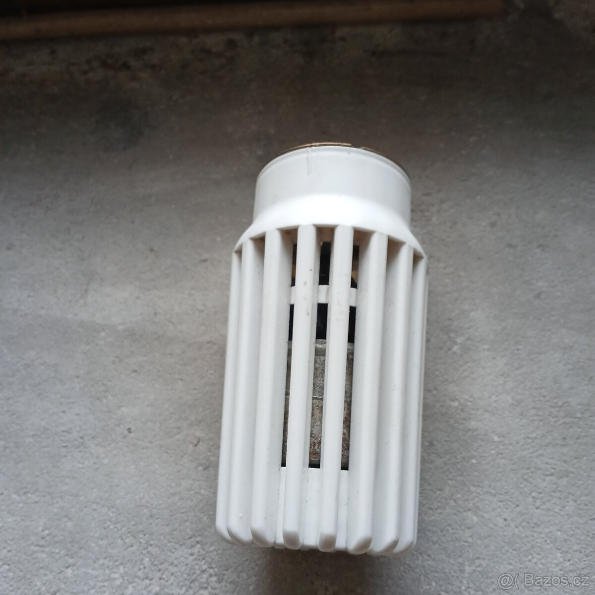 termostatické hlavice 13kusů - 2