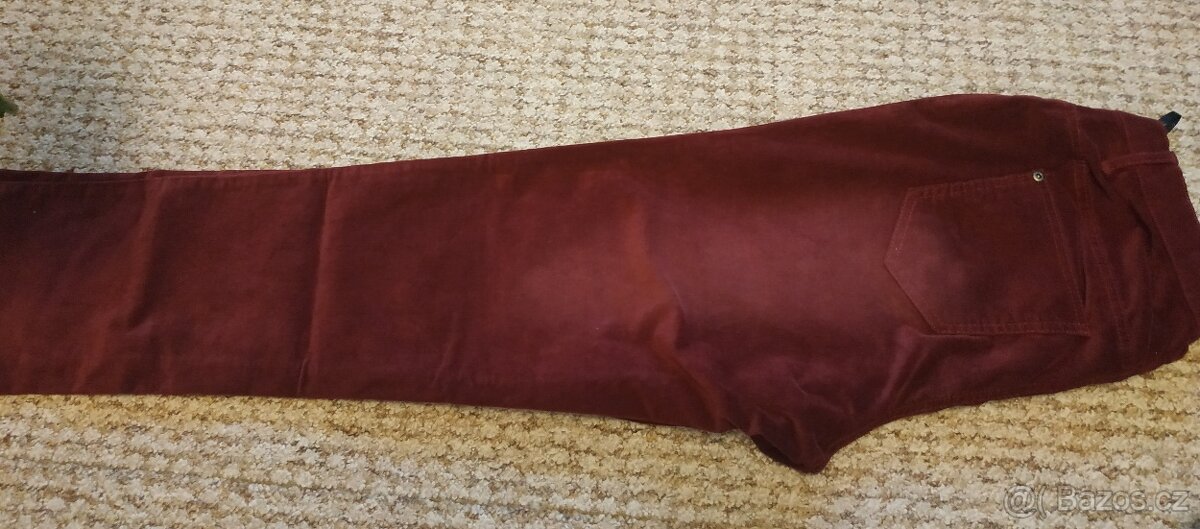 Prodám manšestrové kalhoty vel. 44 - 2