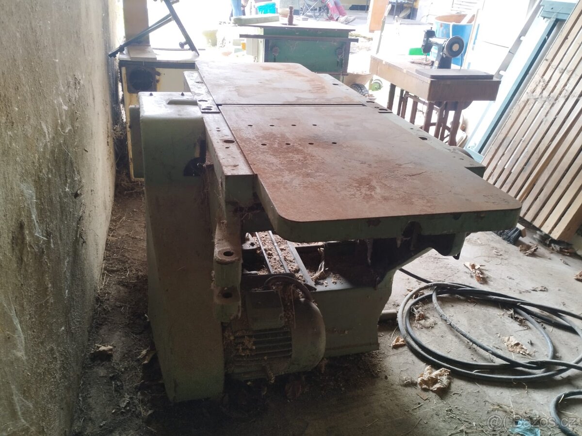 Hoblovka s protahem 50 a pásová bruska - 2