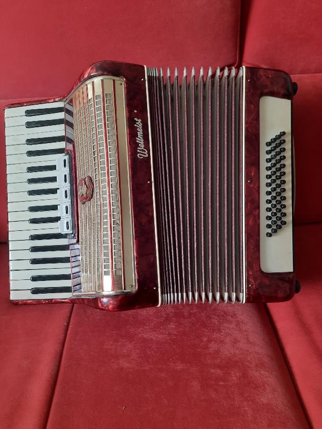Prodám Akordeon Weltmeister - 2