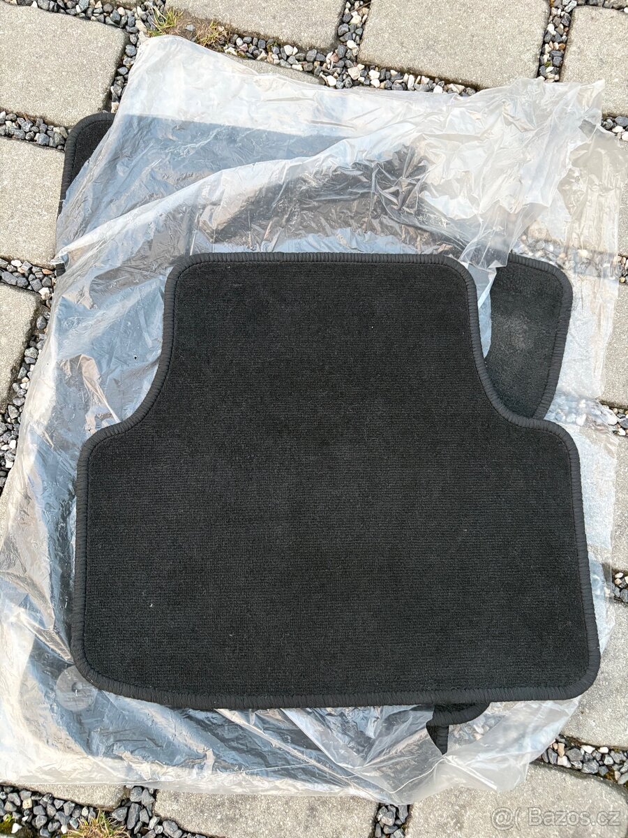 Textilní koberce Škoda Octavia IV Combi - 2