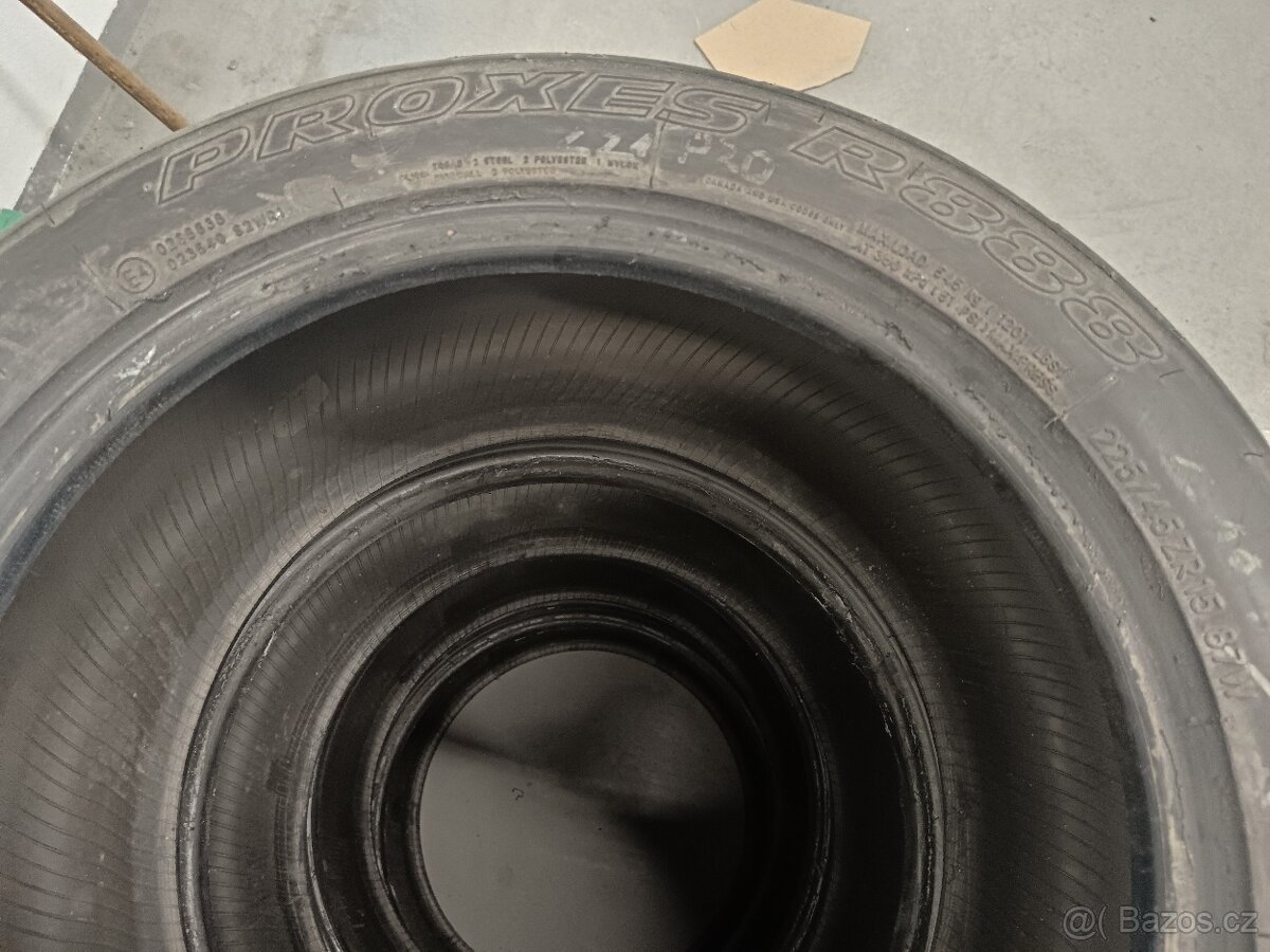 Toyo R888 225/45ZR15 - 2