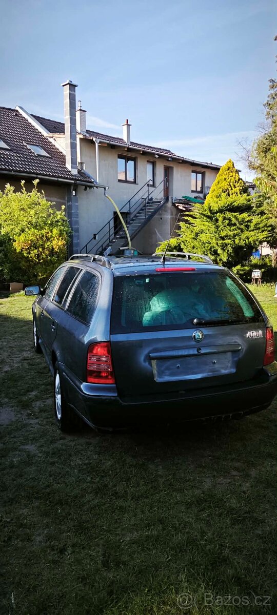 Škoda Octavia 1.9 tdi kombi - 2