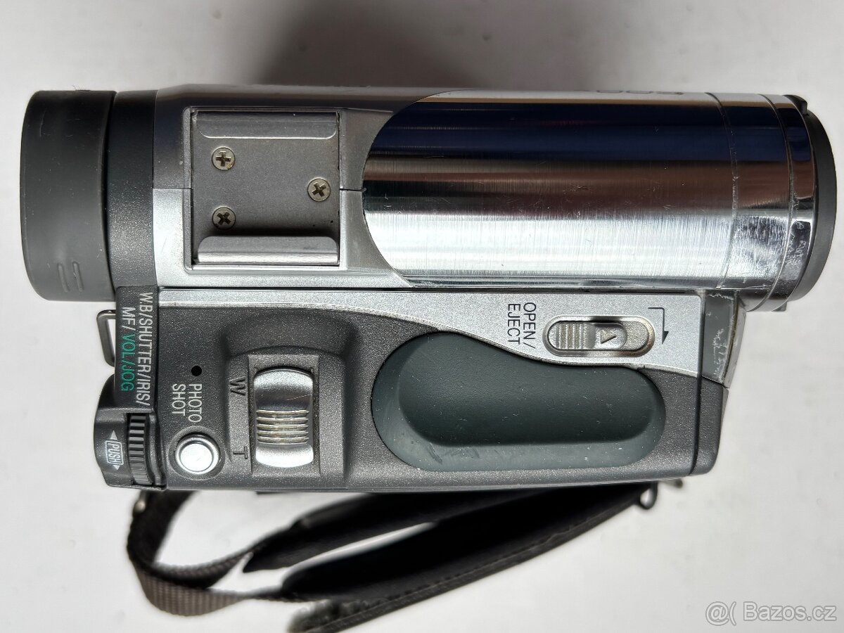 Panasonic NV-GS3 na Mini DV kazety - 2