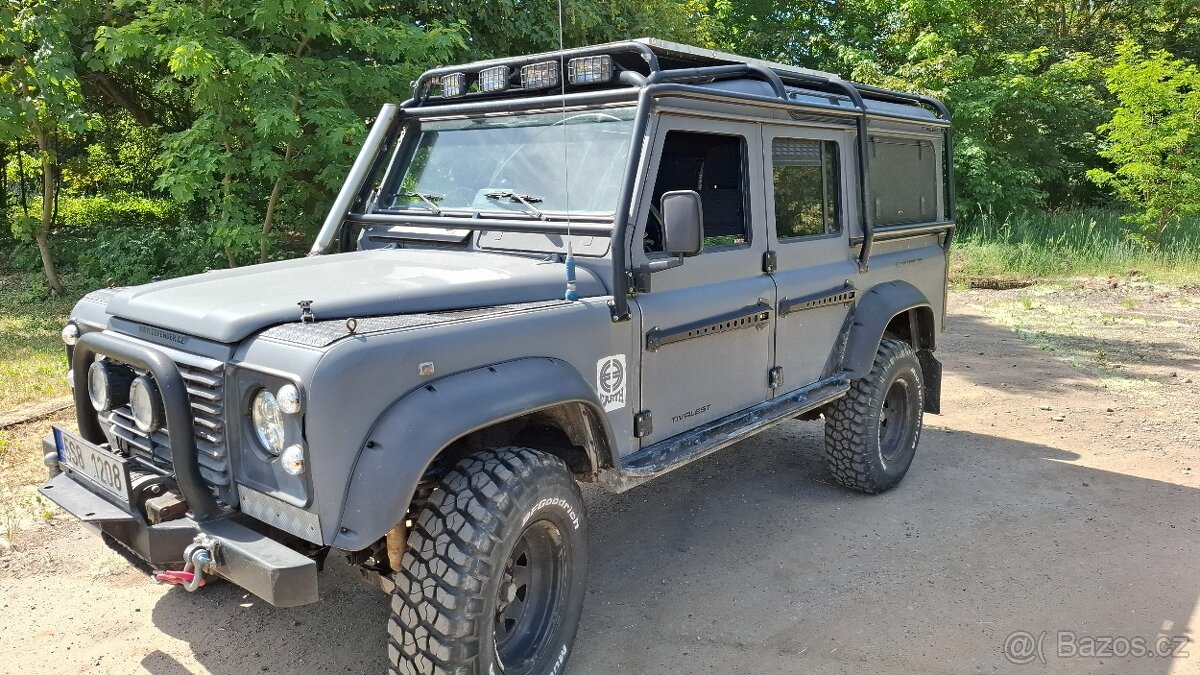 Land rover Defender 110 300tdi - 2