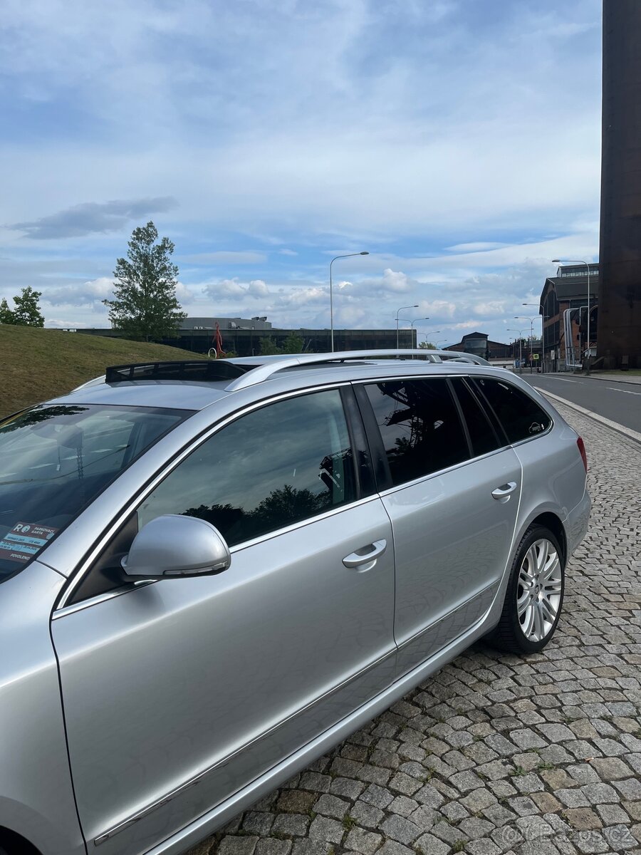 Škoda Superb - 2