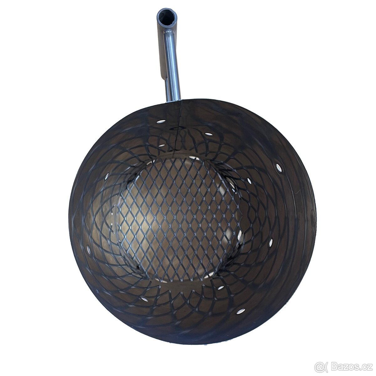 Rozpalovač na dřevěné uhlí nebo brikety - 2