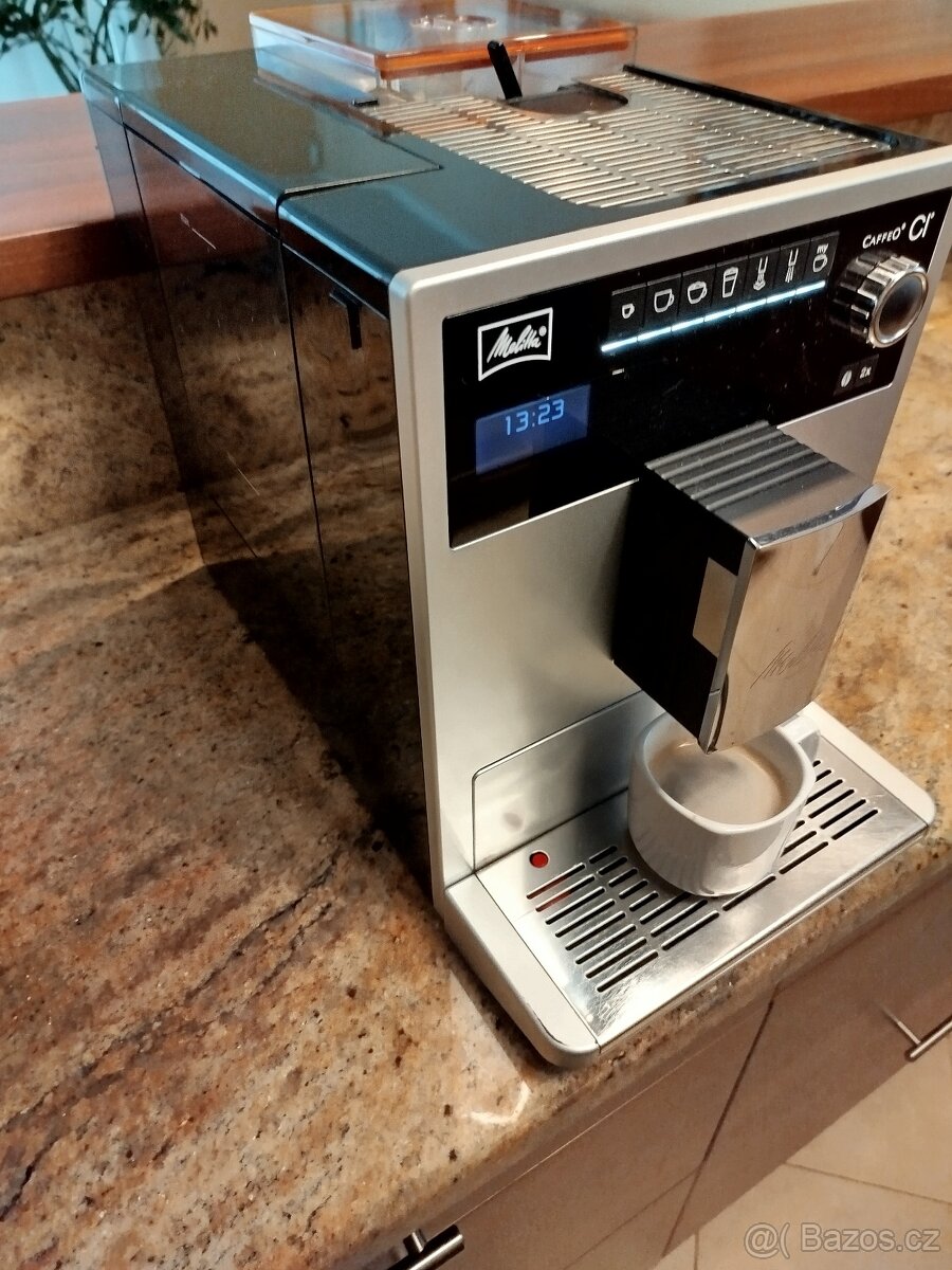 Kávovar espresso Melitta Caffeo CI - 2