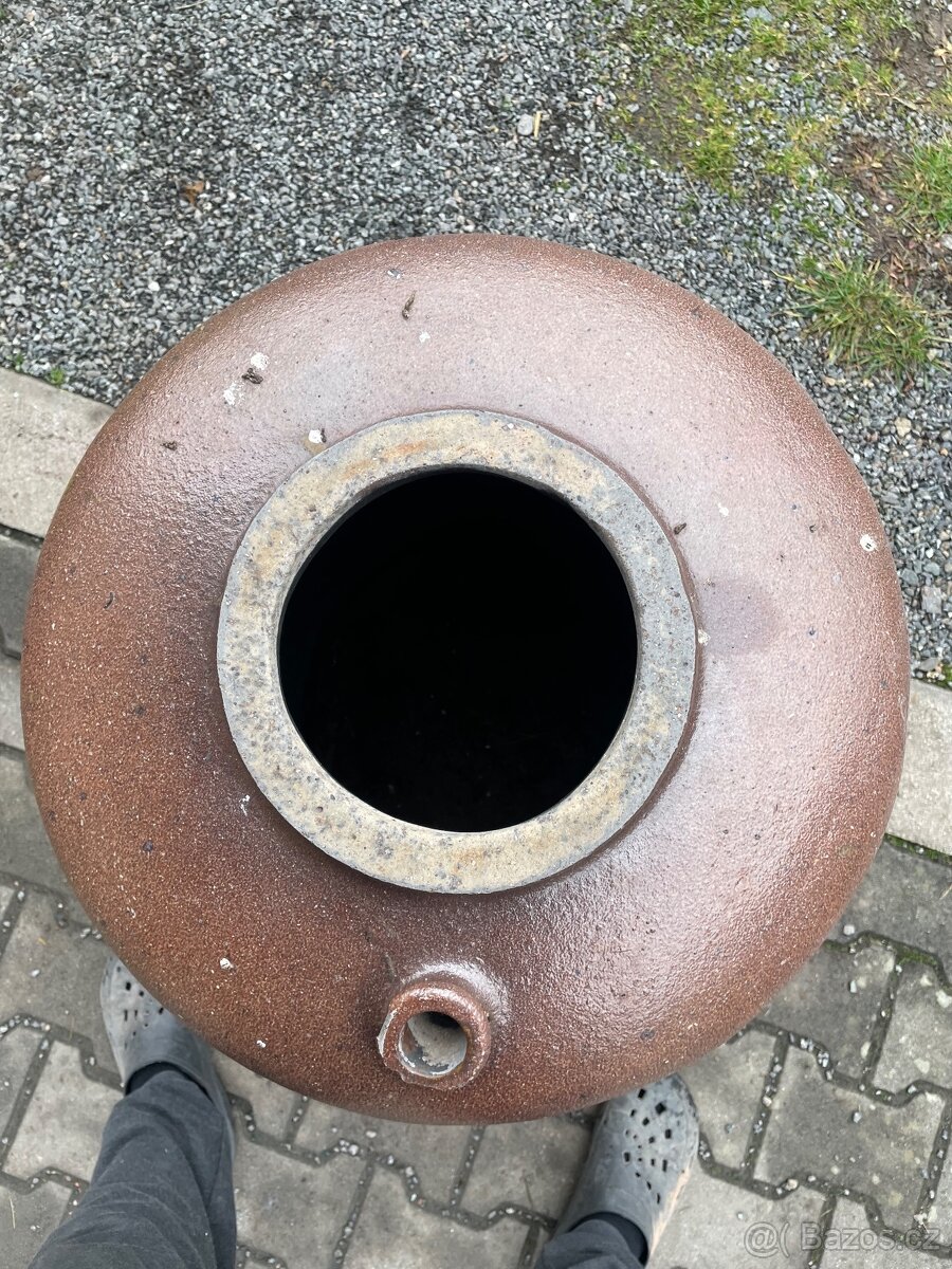 Kameninový sud 100.litrů s vypouštecím otvorem - 2