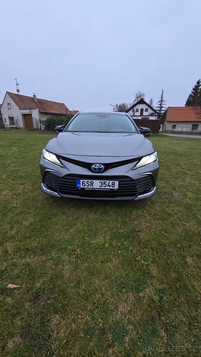 Prodám Toyota Camry Hybrit Executve - 2