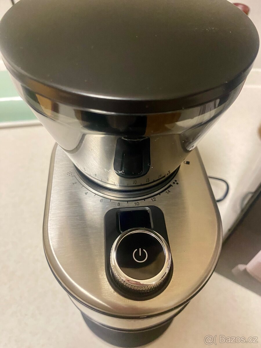 Mlýnek na kávu - 2