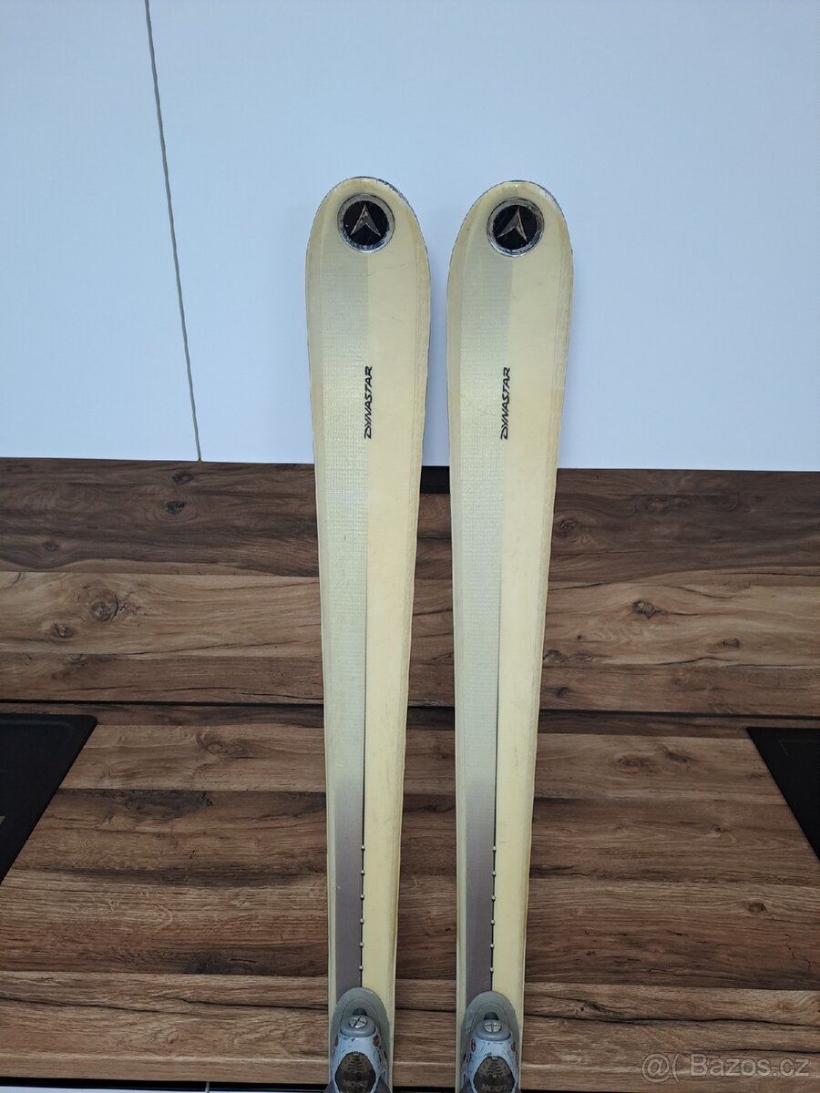 Sjezdové lyže DYNASTAR - 2