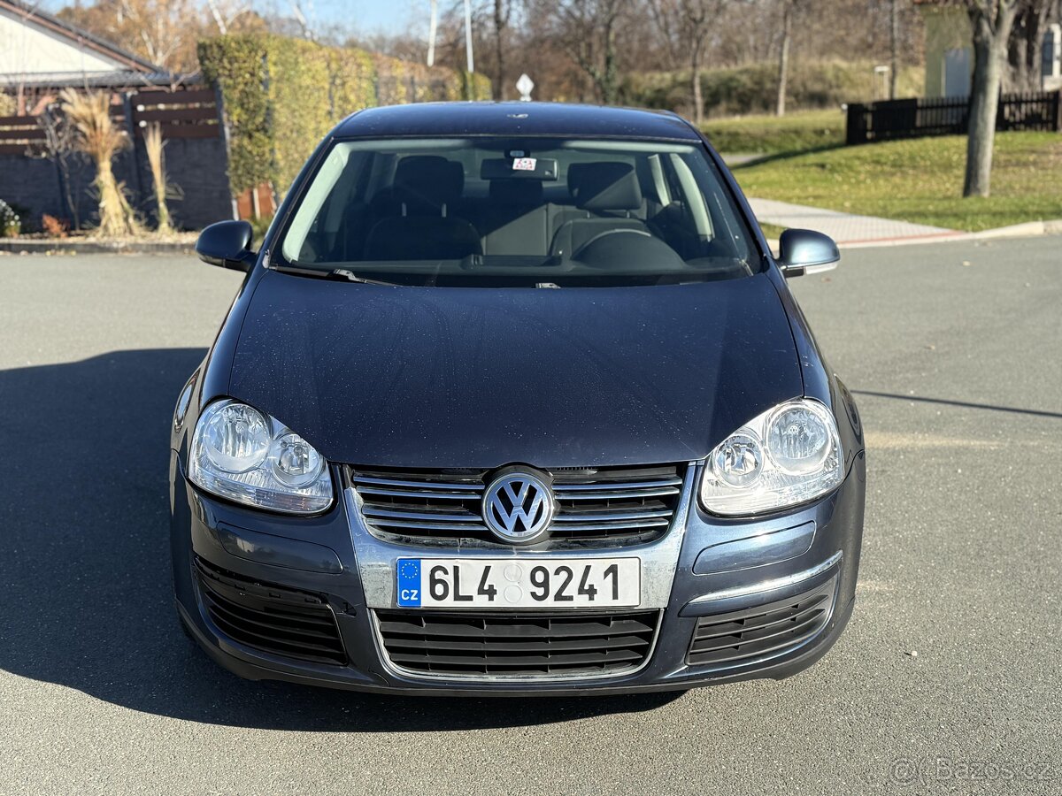 VW Jetta 2.0tdi 100kW •Najeto 261TKM•PůvodČR• - 2