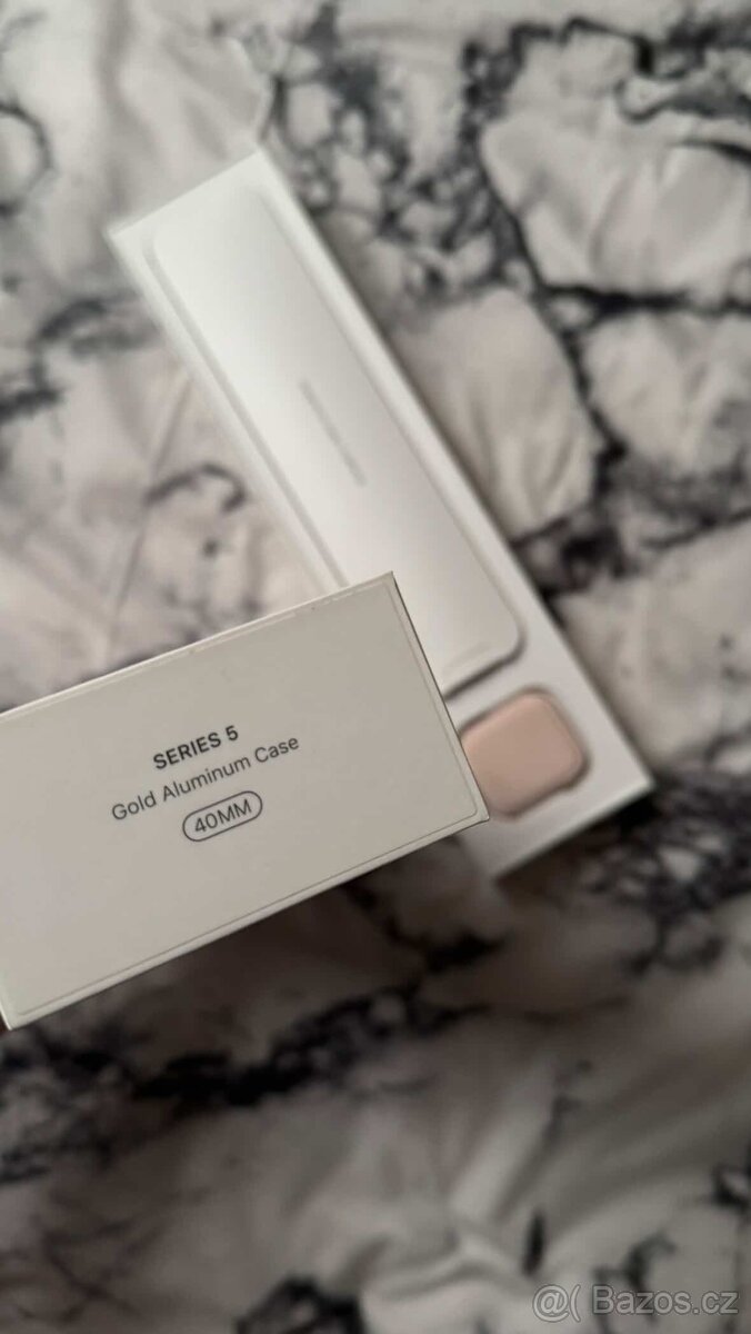 Apple watch series 5 - 2