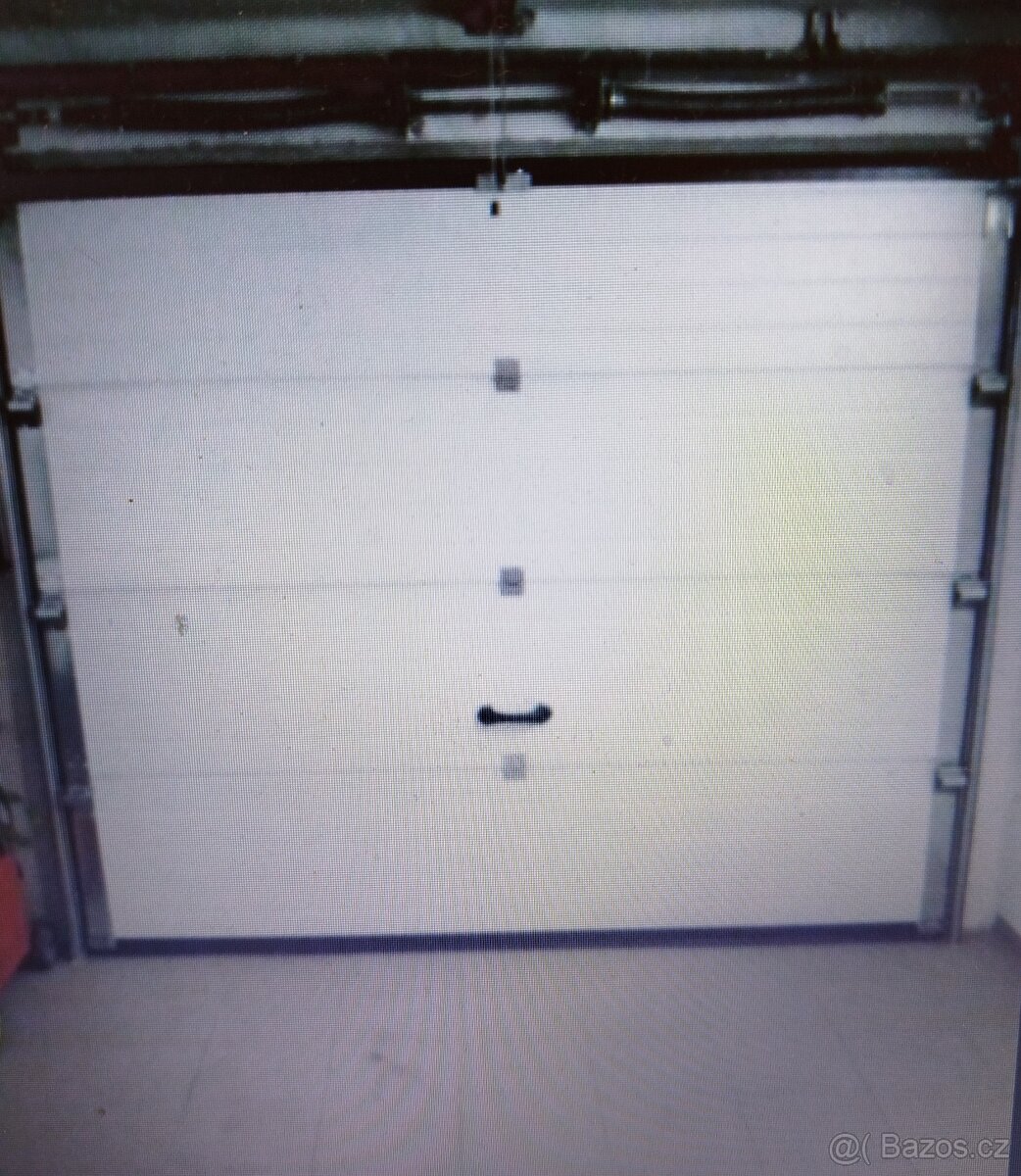 Garážová sekční vrata - 2