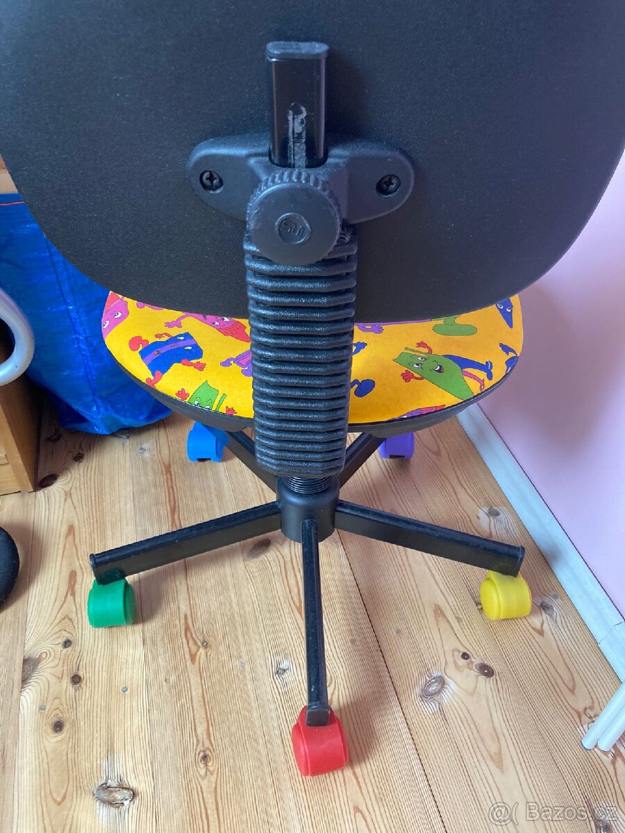 Dětská kolečková židle - 2