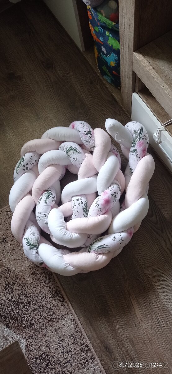 Mantinel do postele - 2