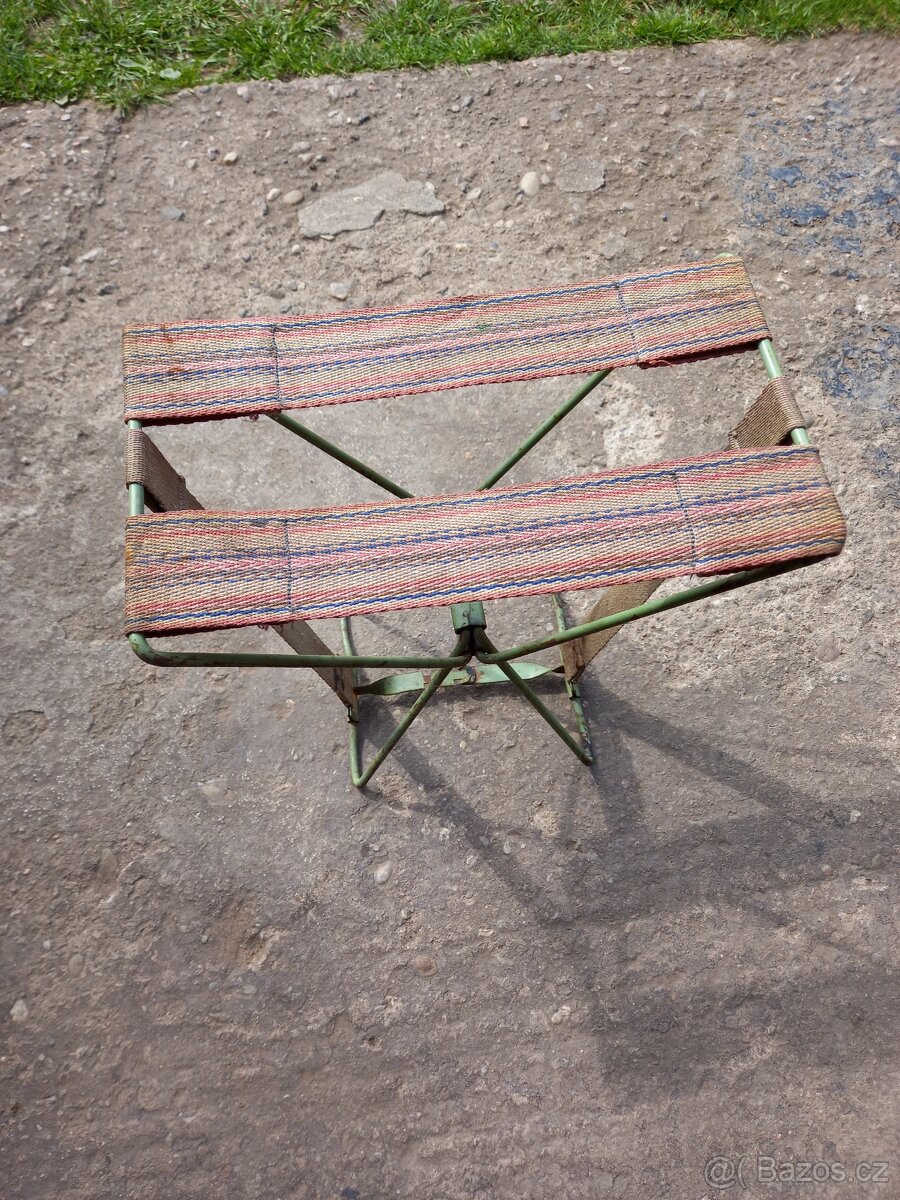 Minisedačka skládací - retro - 2