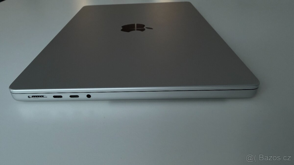 Macbook Pro M1_512 GB - 2