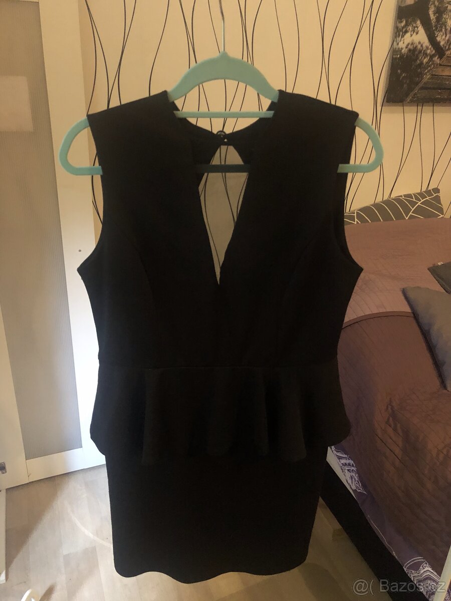 Černé šaty - 2