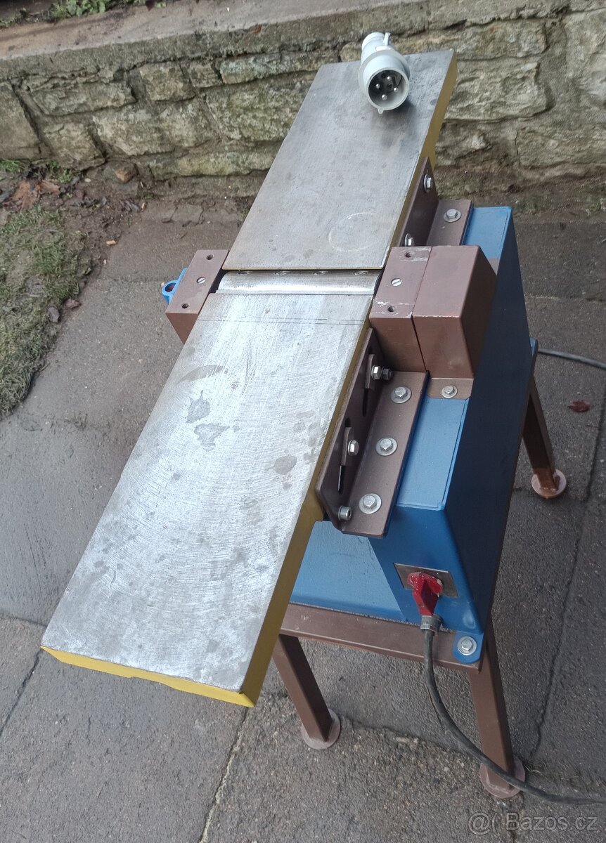 hoblovka s ručním protahem MS 200 - 2