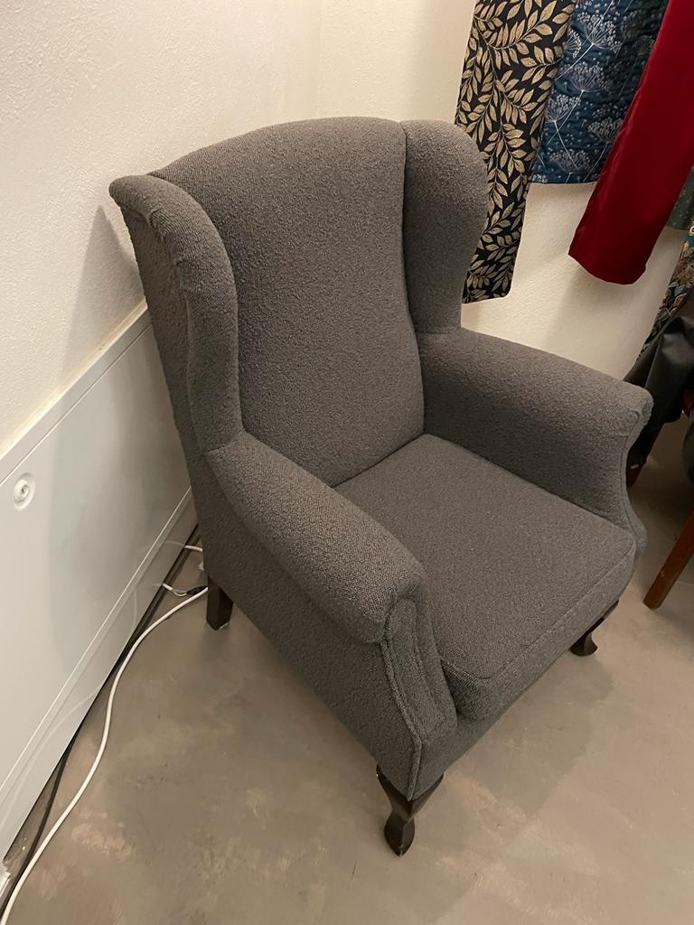 Křeslo ušák po kompletní renovaci. - 2