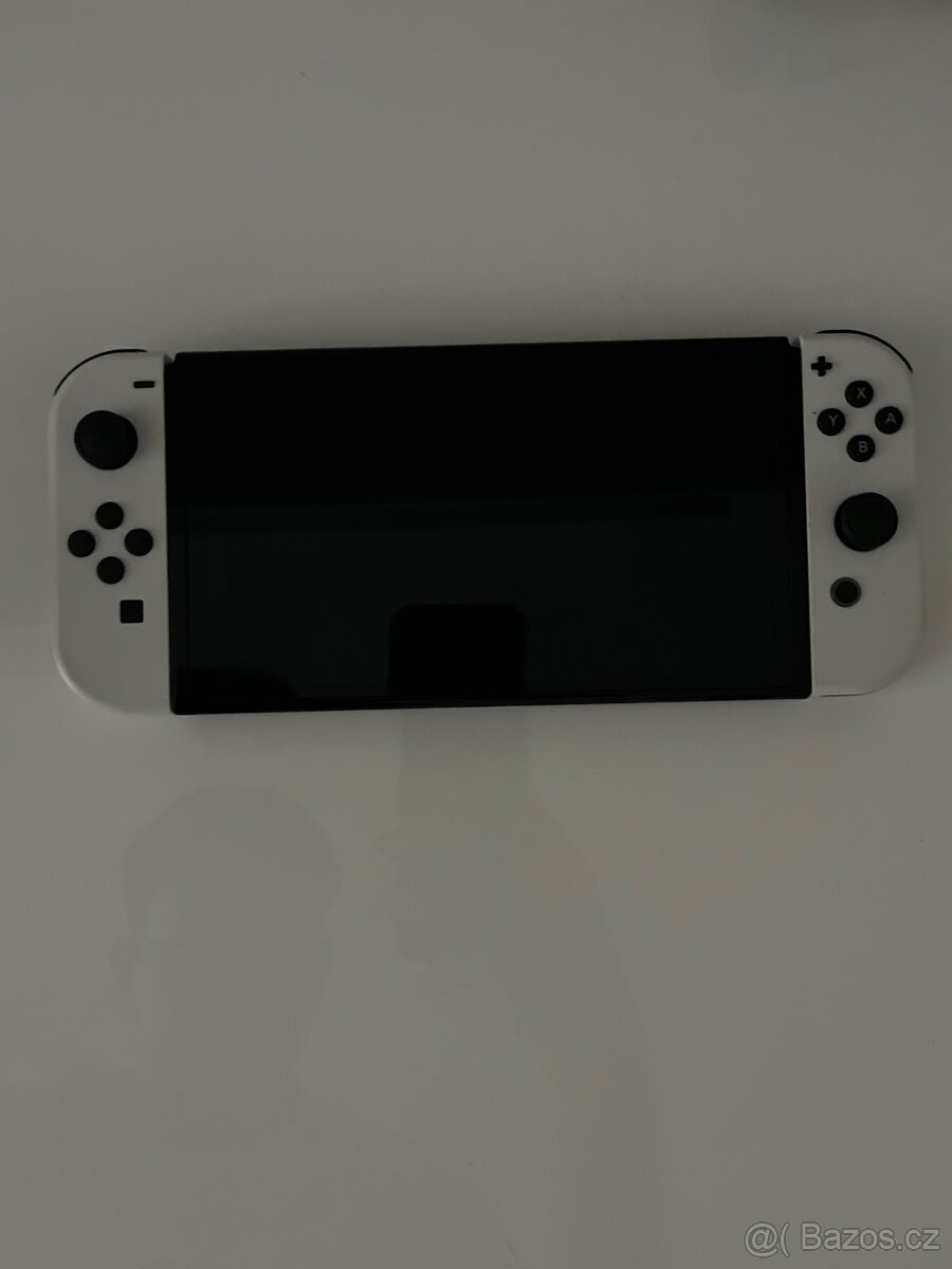 Nintendo Switch Oled + hra - 2
