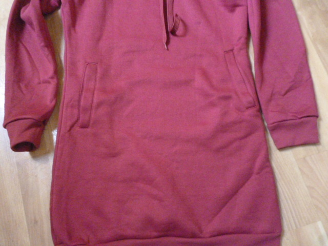 Dlouhá mikina vel.M - 2