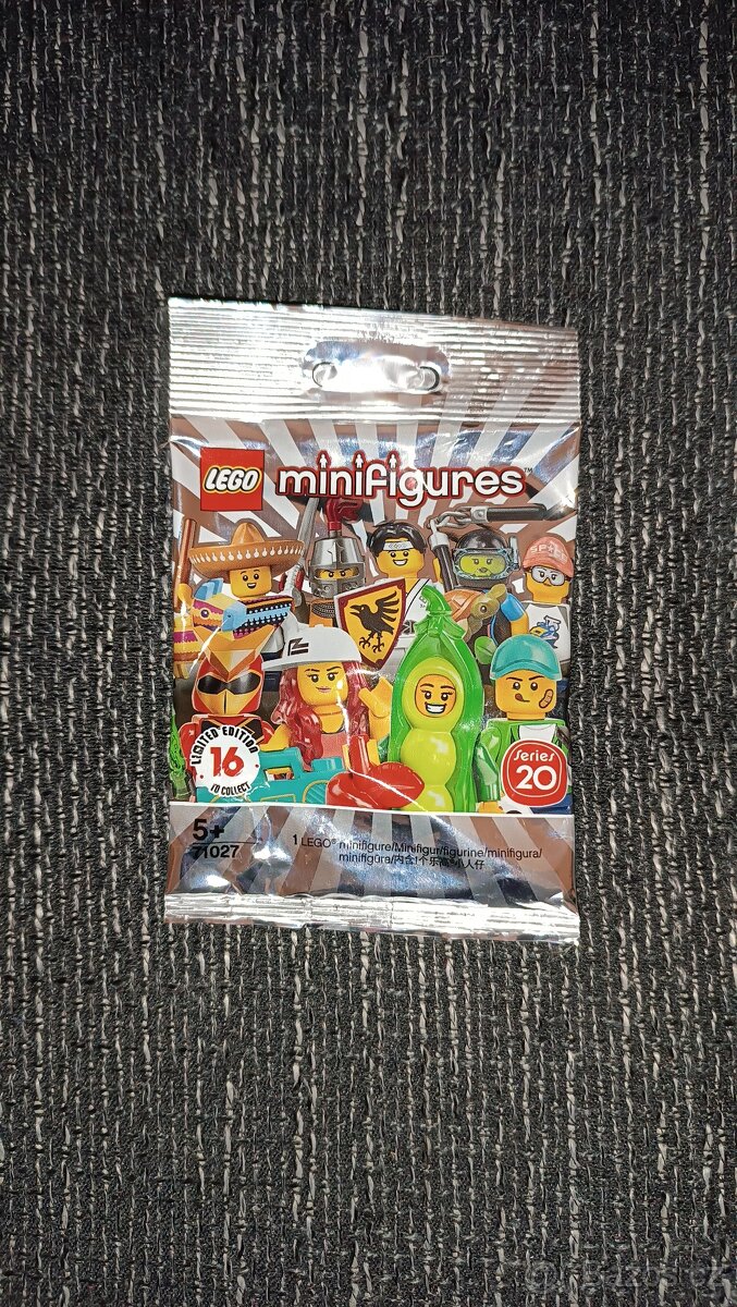 Nová Lego minifigurka turnajový rytíř, 71027 - 2