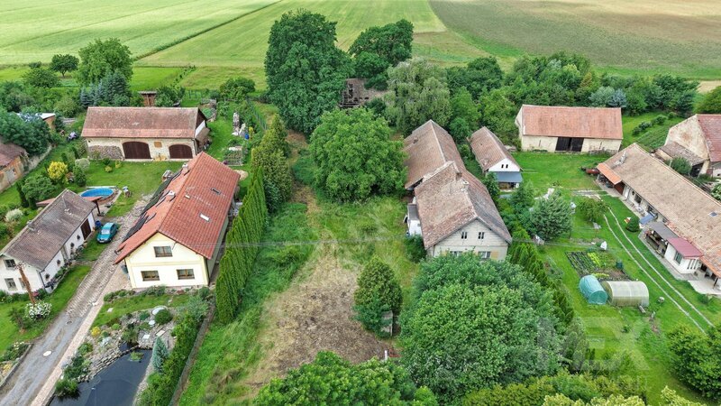 Prodej pozemku v obci Kostěnice - 2