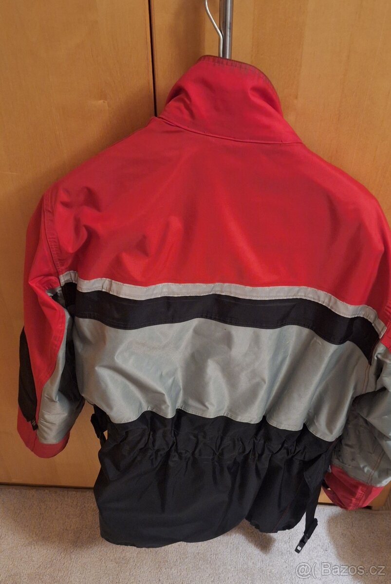 UVEX kahoty a bubda - 2