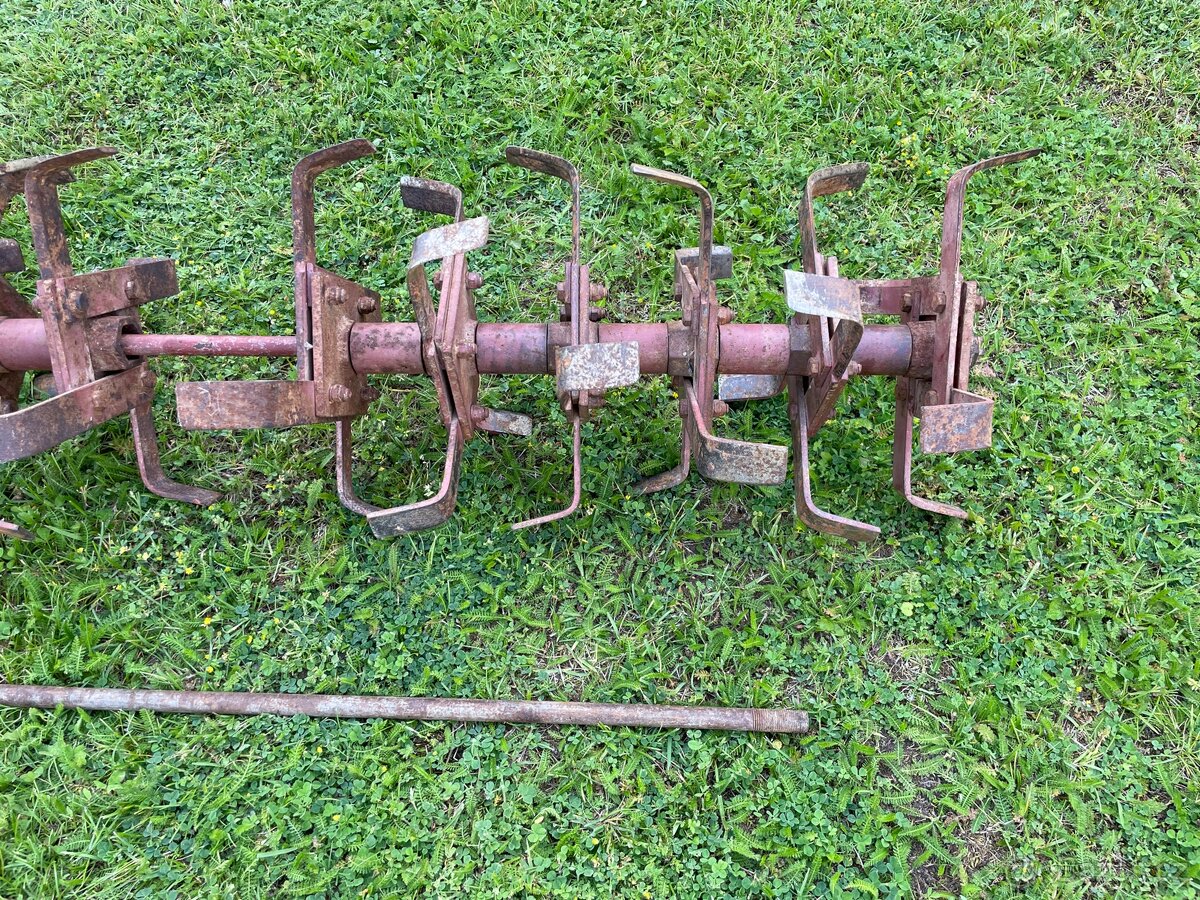 Vari AKY - 12 nožů - ZASLÁNÍ ZDARMA - 2