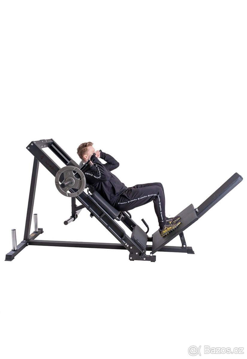 Leg Press a Hack Squat - 2
