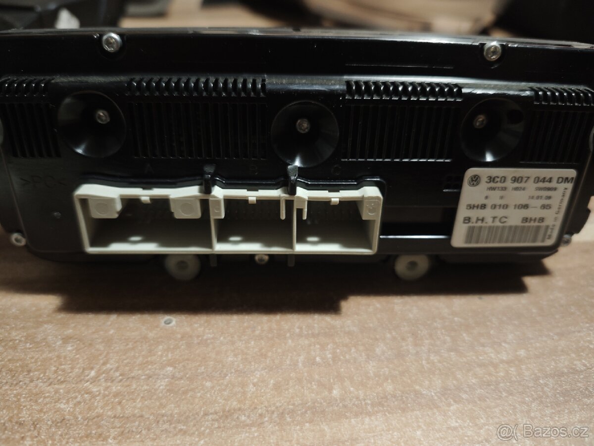 Climatronic passat B6 pro vyhřívané čelní sklo - 2