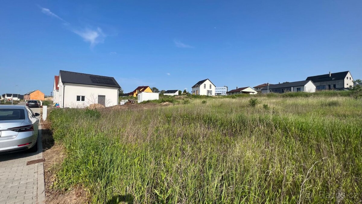 Stavební pozemek Bořetice, 330m2 - 2