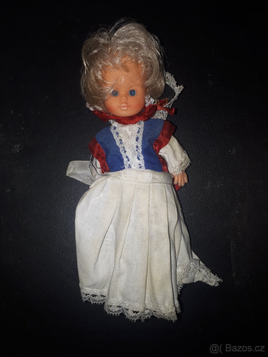 Panenka lidový kroj - 2