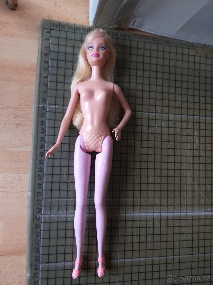 Panenka Barbie - 2