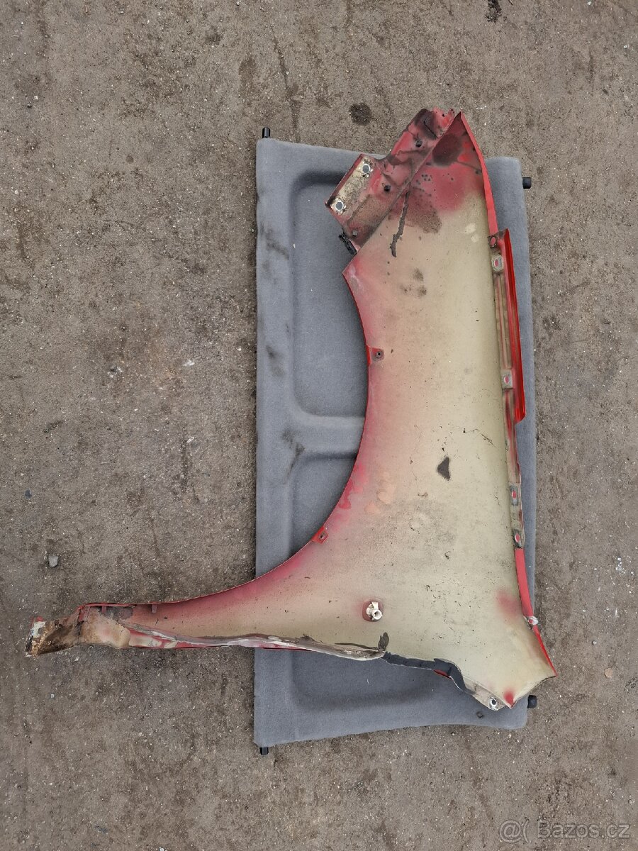 Přední pravý blatník Fabia - 2