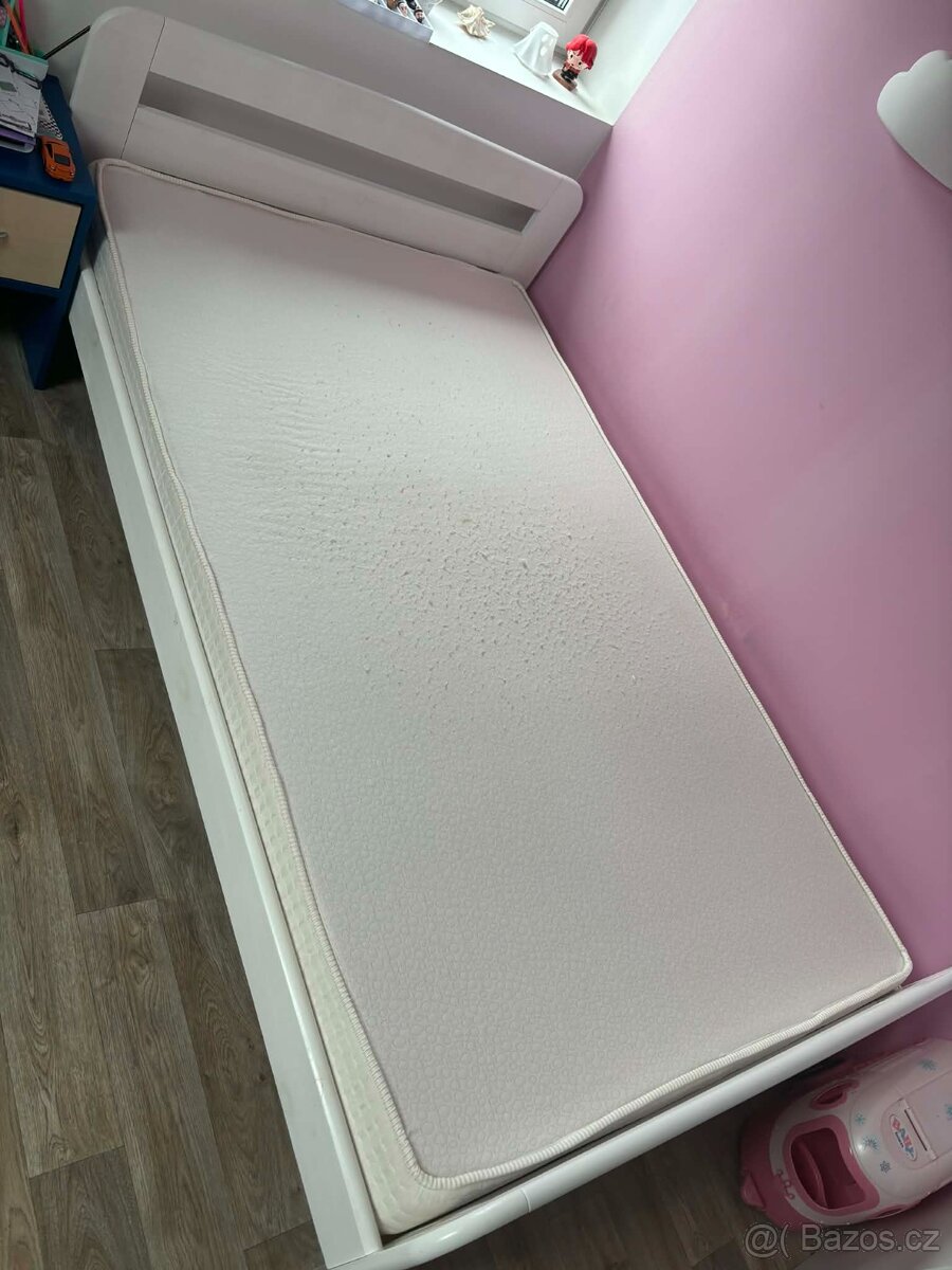 Prodám dětskou postel - 2