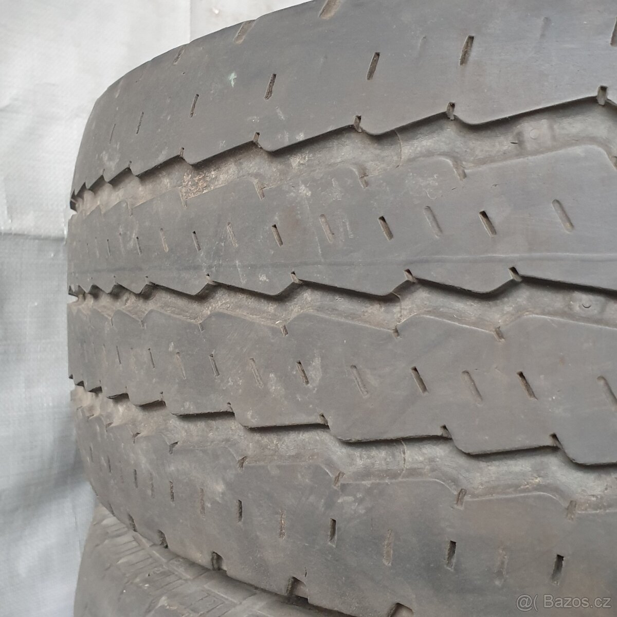 Letní pneumatiky Continental 225/65 R16C č. AP438 - 2