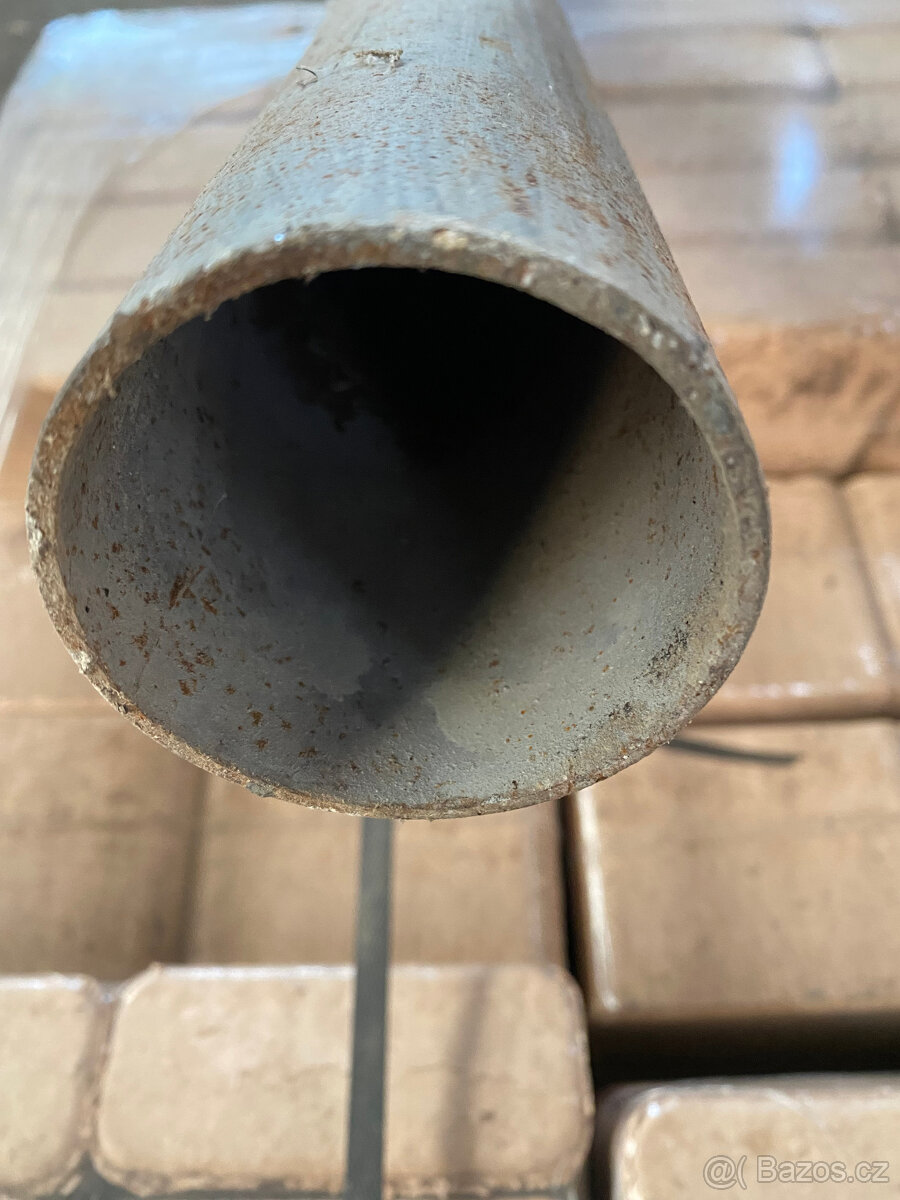 PRODÁM KOVOVÉ TRUBKY - 2