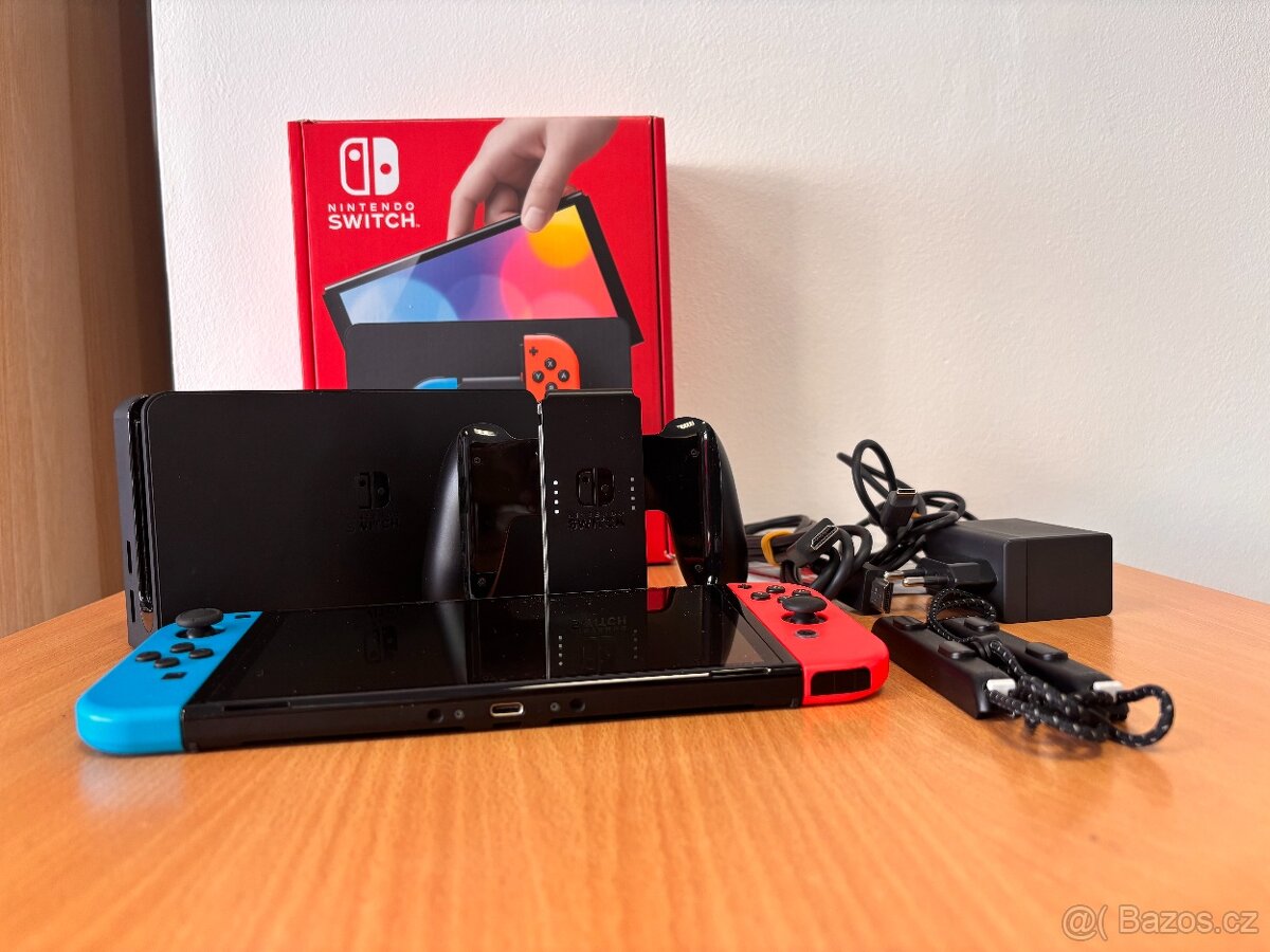 🎮 Nintendo Switch (OLED model) – Neon Blue / Neon Red - 2