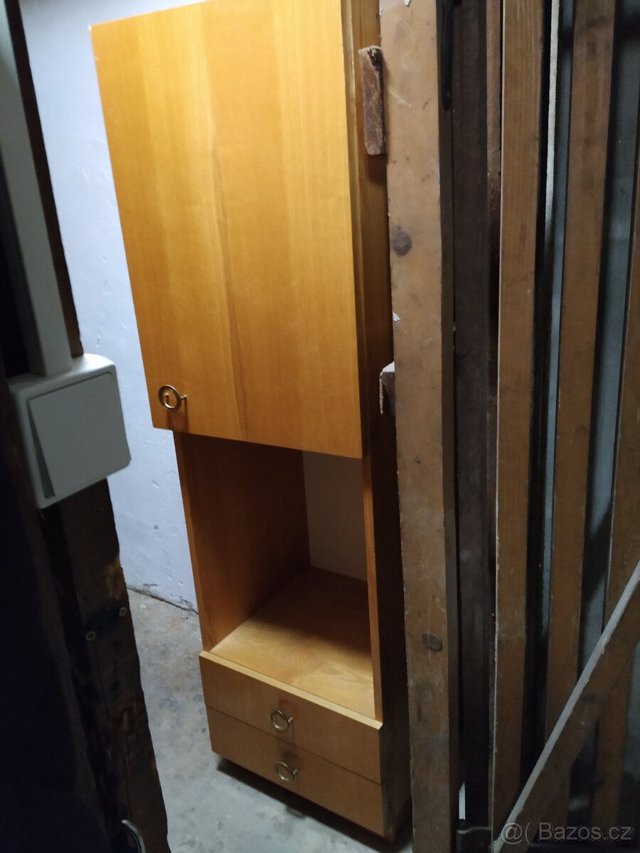 světlé skříně - 2