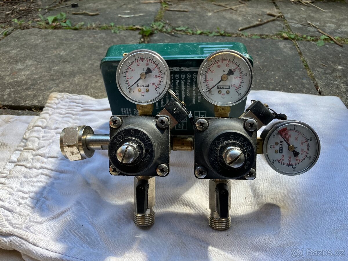 Redukční ventil na výčepní zařízení. - 2