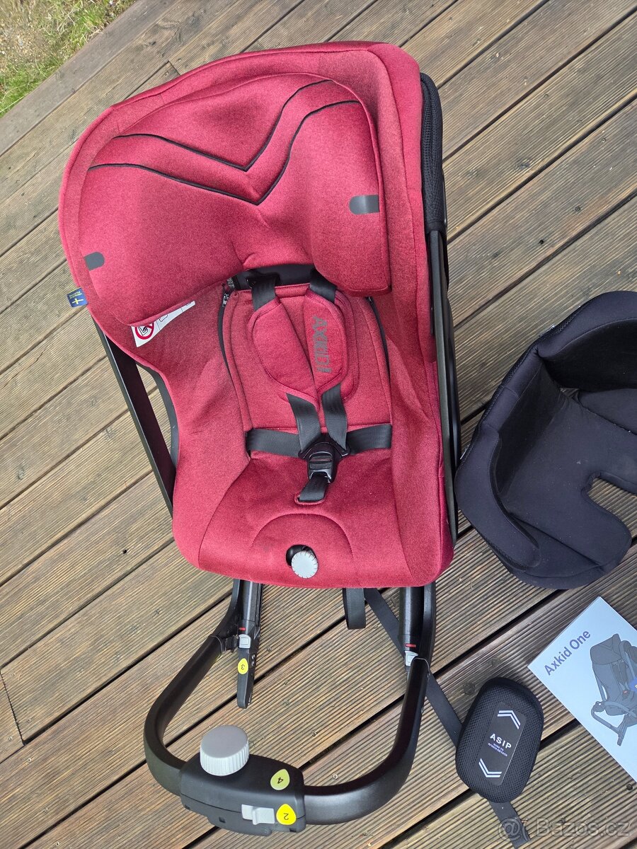 Protisměrná autosedačka Axkid ONE s ISOFIX - 2