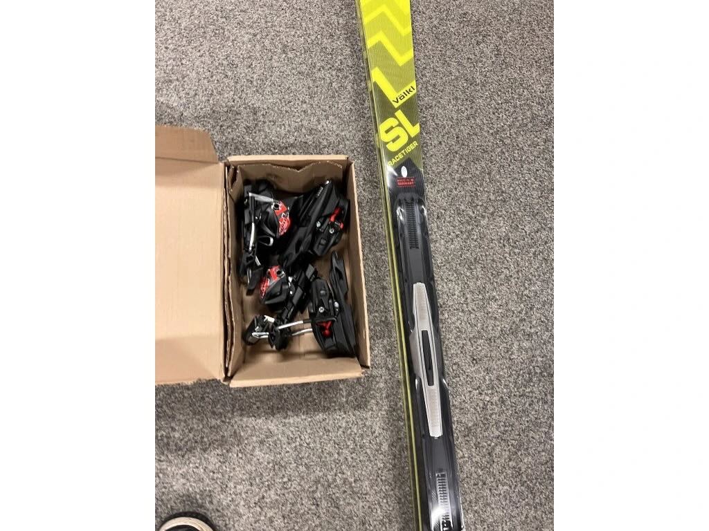 Lyže Völkl Racetiger SL - 165cm - model 2025 - 2