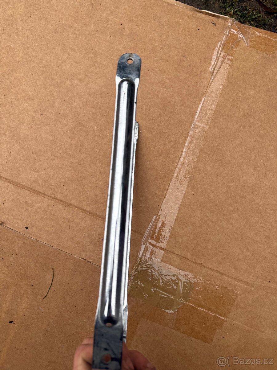 Babetta 210/215 držák předního blatníku - 2