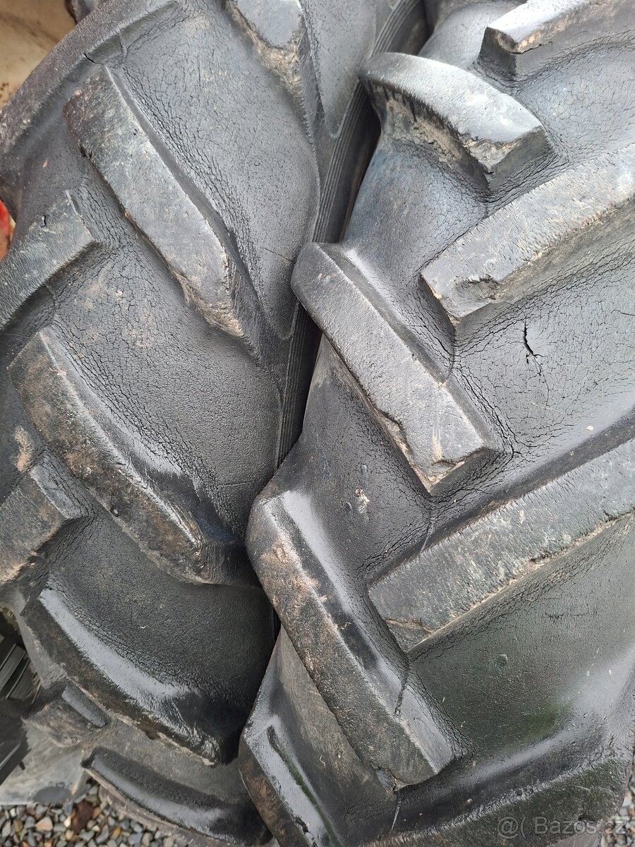 Kultivační kola 9,5-32 zetor uřI - 2