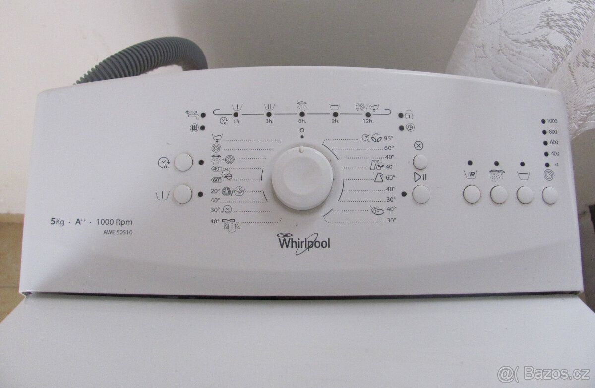 ÚZKÁ VRCHEM PLNĚNÁ PRAČKA WHIRLPOOL 5KG - A++ - 2